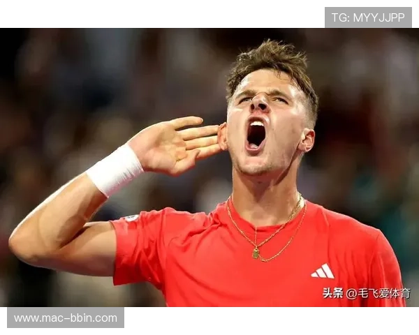 直落两盘击败迪米特洛夫德约科维奇强势成功挺进迈阿密赛男单决赛